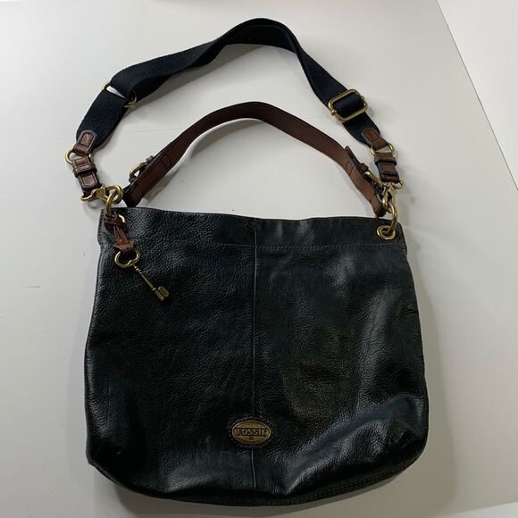 Vintage Fossil black leather crossbody shoulder convertible bag